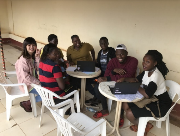 電腦班和婦女班的學員