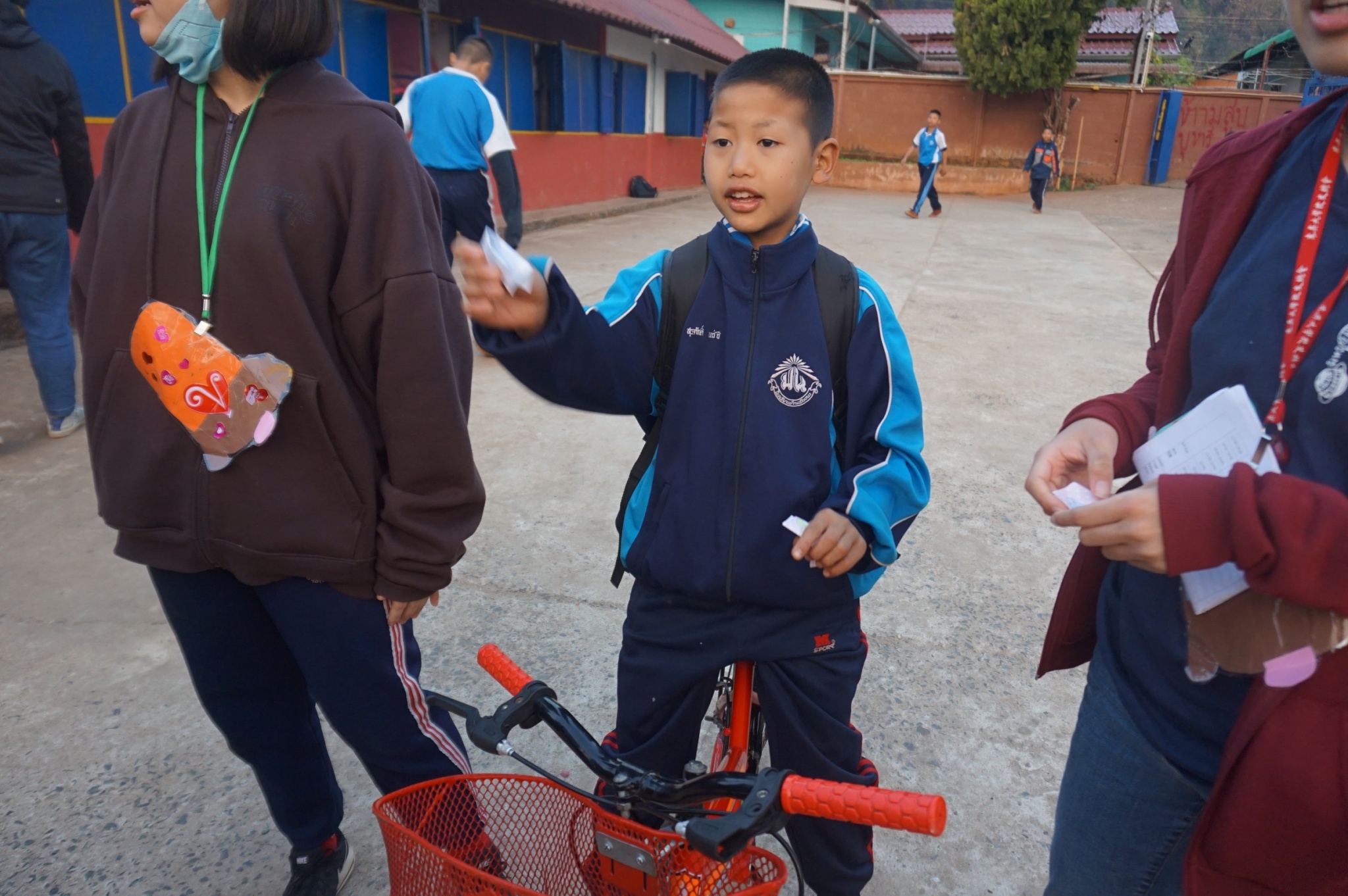 青春裡最好的禮物，是我們如此義無反顧。